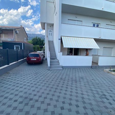 Apartments Seven Castles Kaštela Екстериор снимка